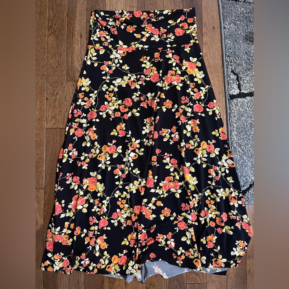 Lularoe floral maxi dress - NWOT- NEVER WORN